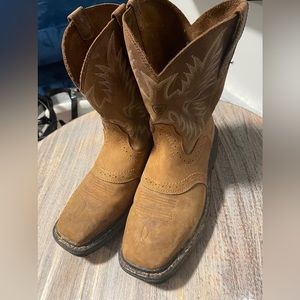 Men’s Ariat boots